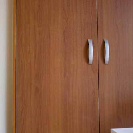 Cute Apartment In The Center Of The City Larissa Luaran gambar