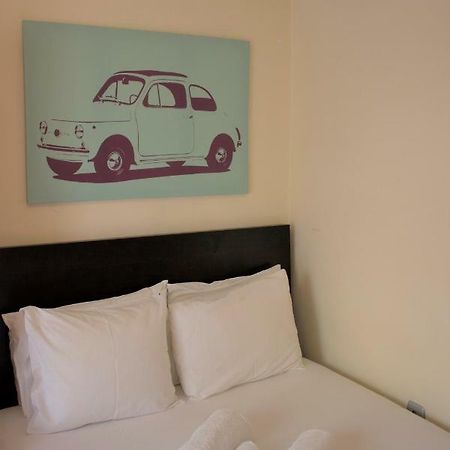 Cute Apartment In The Center Of The City Larissa Luaran gambar