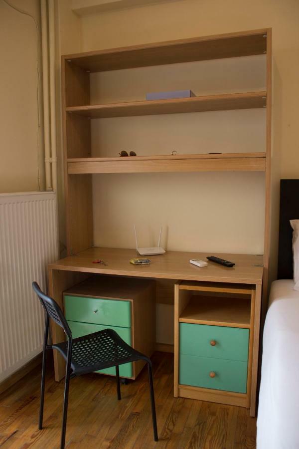 Cute Apartment In The Center Of The City Larissa Luaran gambar