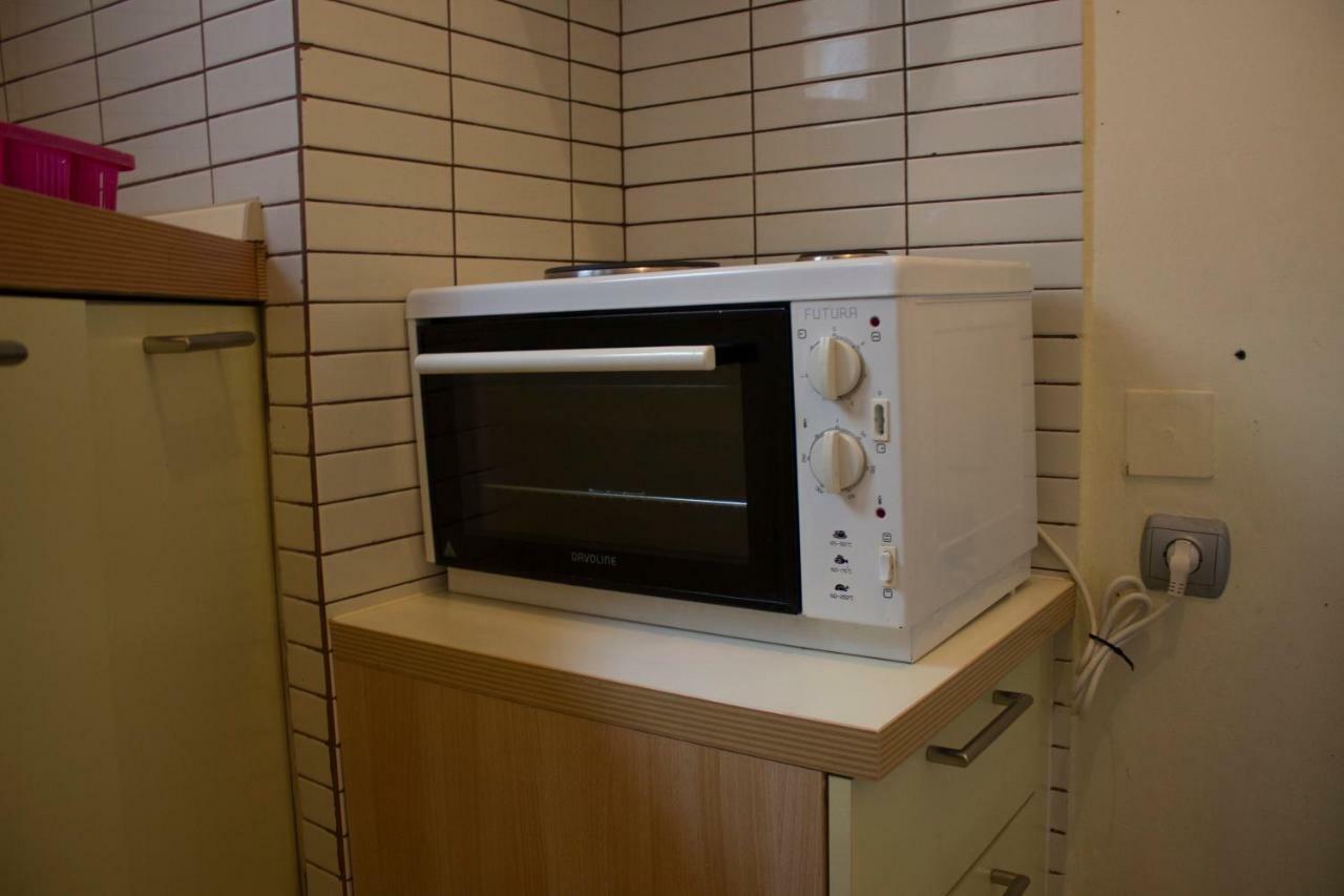 Cute Apartment In The Center Of The City Larissa Luaran gambar